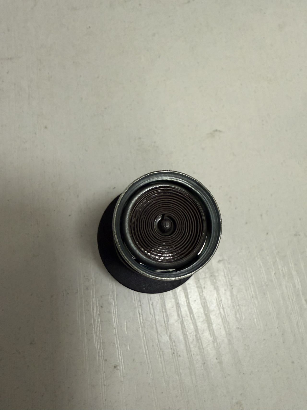 Suitable for Mercedes-Benz cigarette lighter Mercedes-Benz C- Class E-Class S-Class GLK-Class ML-Class GL-Class 0009063800