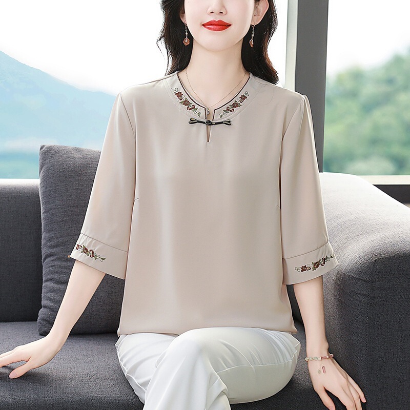 High-Quality, Stylish Short-Sleeve Silk Shirt for Women, Summer High-End Elegant Blouse, New Chinese Style Loose-Fitting Top