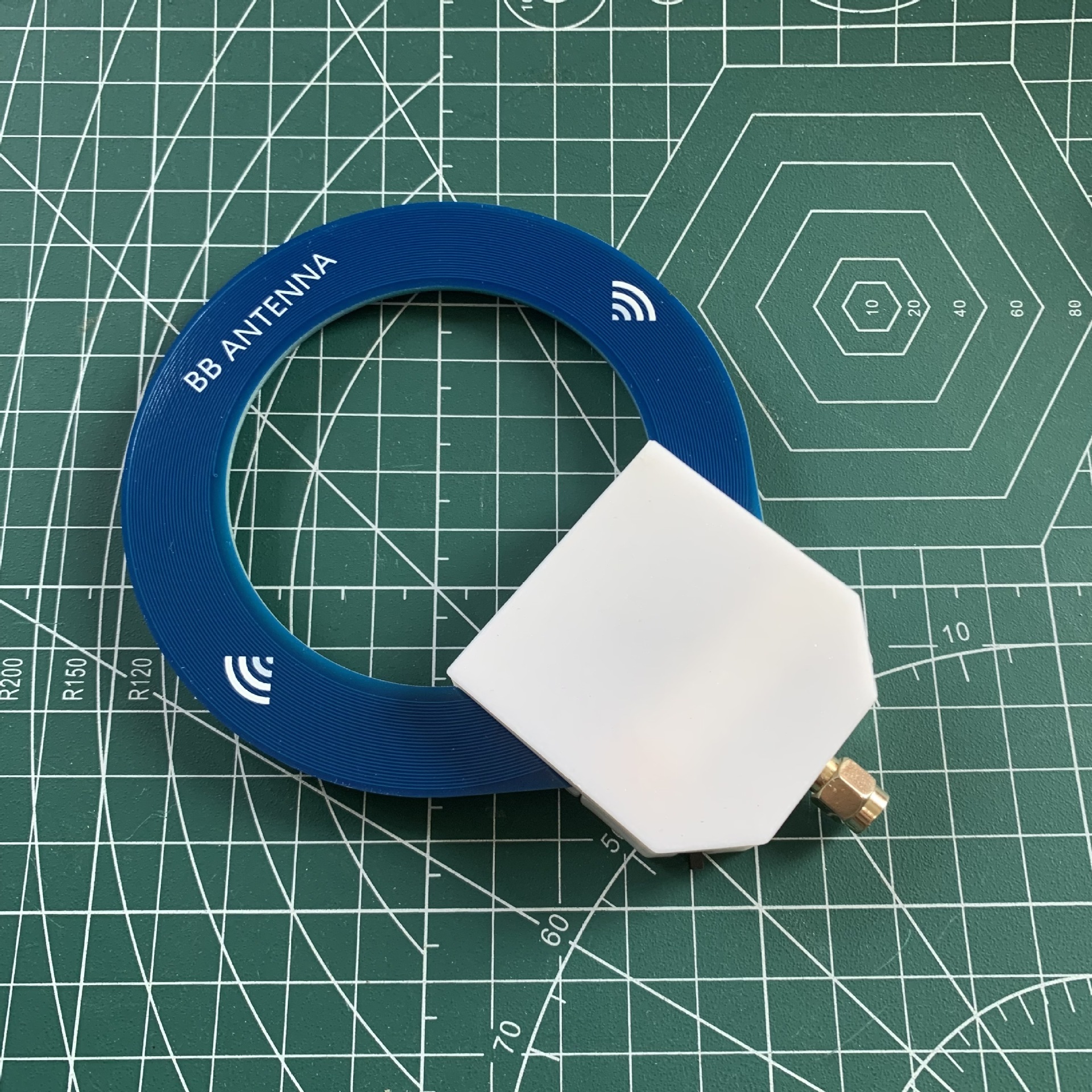 9.9kHz-181MHz���l��y�h���쾀���m��̲��̨&��ȸʯ�����C