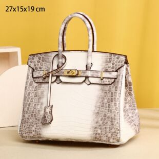 ���{�~�Ǽy����ϲ�R���Ű��K��25Ů���ߙnŮʿ������r�а������S