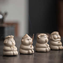 创意西游记粗陶瓷摆件可爱茶宠摆设家用室内檀香插香器香道线香托