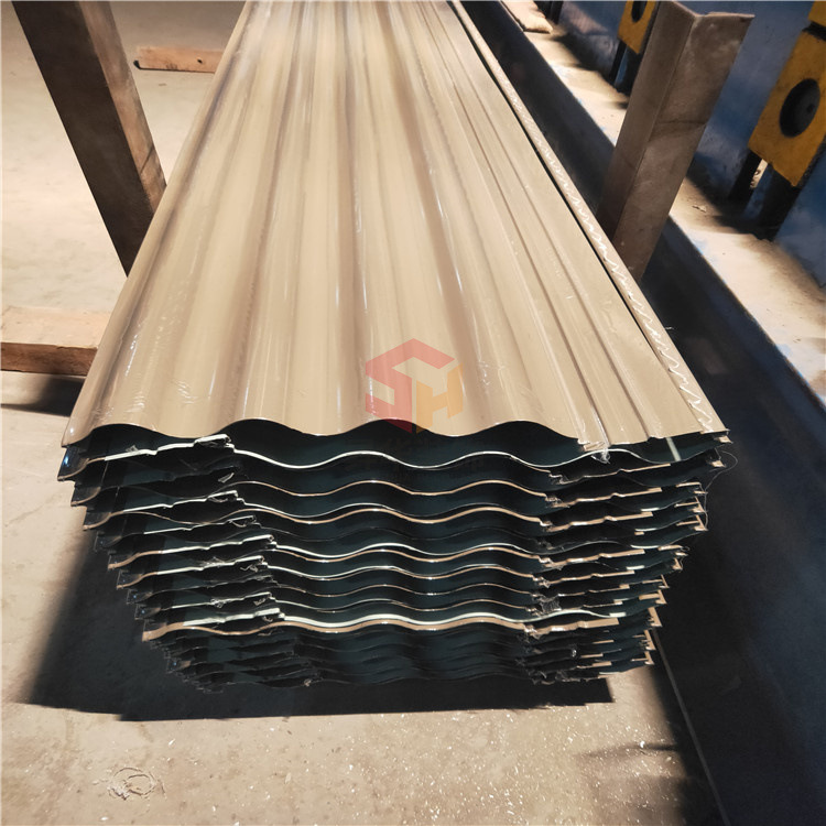 厂家直供 0.8厚825/836/988型横装铝镁锰板 波浪板