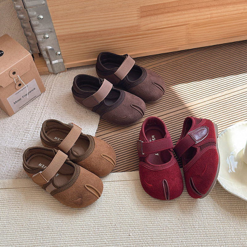 Sapatos de couro com sola macia para meninas, estilo princesa coreana, sapatos da moda para primavera e outono._voghion.com