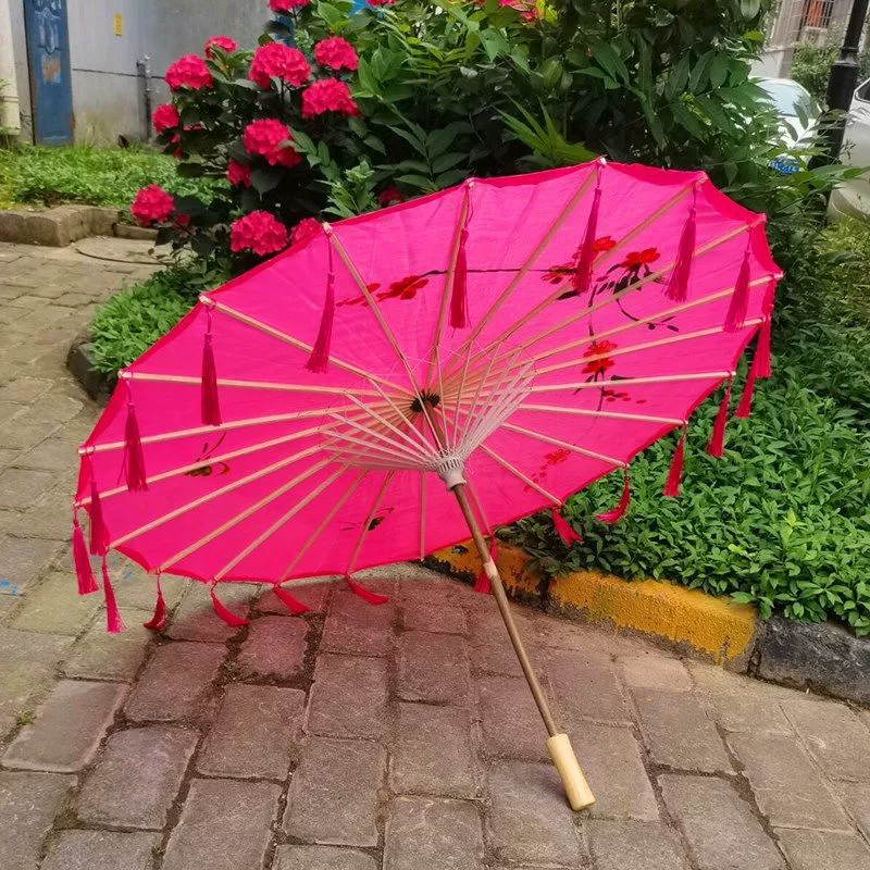 Женский масляно-бумажный зонтик династии Цзяннань Хань с кисточками, реквизит для фотосессии, украшение для танцевального выступления, китайский древний стиль, подиумный костюм