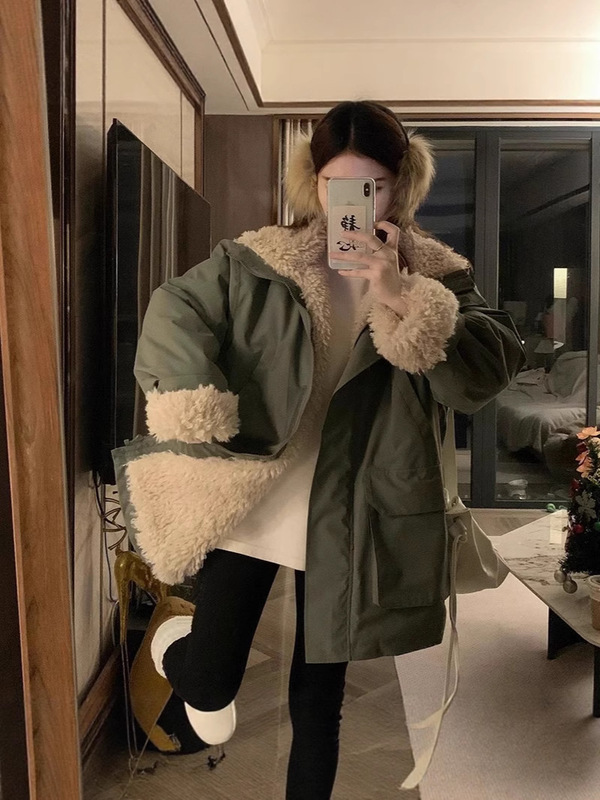 欧货赵露思同款派克服冲锋衣女中长款羊羔绒加绒加厚拼接棉服外套|undefined