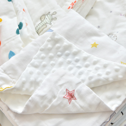 Baby pure cotton embroidered blanket, children's gauze beanie fleece cartoon printed blanket, kindergarten baby lunch break blanket