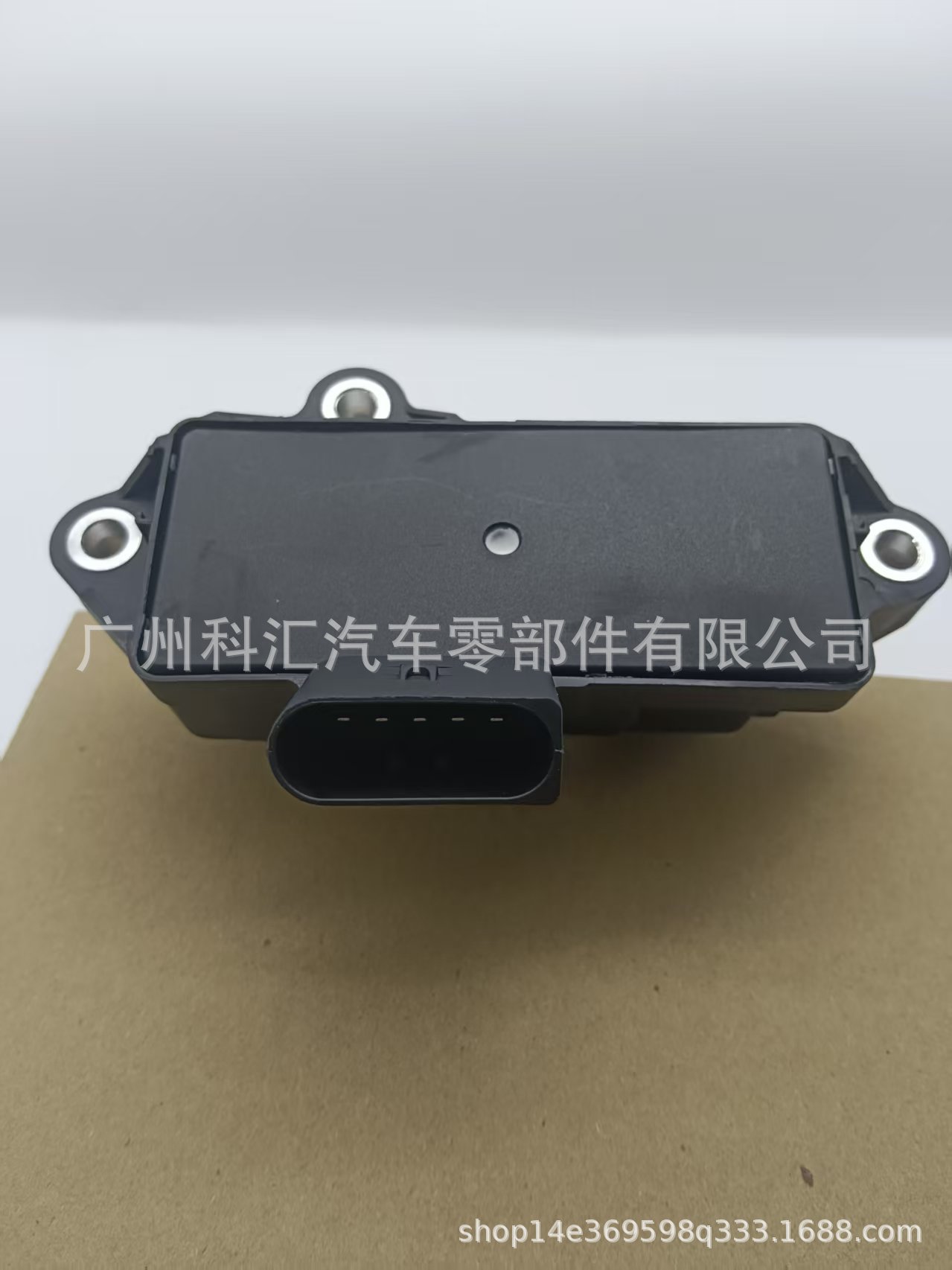 Suitable for Mercedes-Benz Ignition Coil A1779060206 A1779064202 A1779060300 Auto Parts
