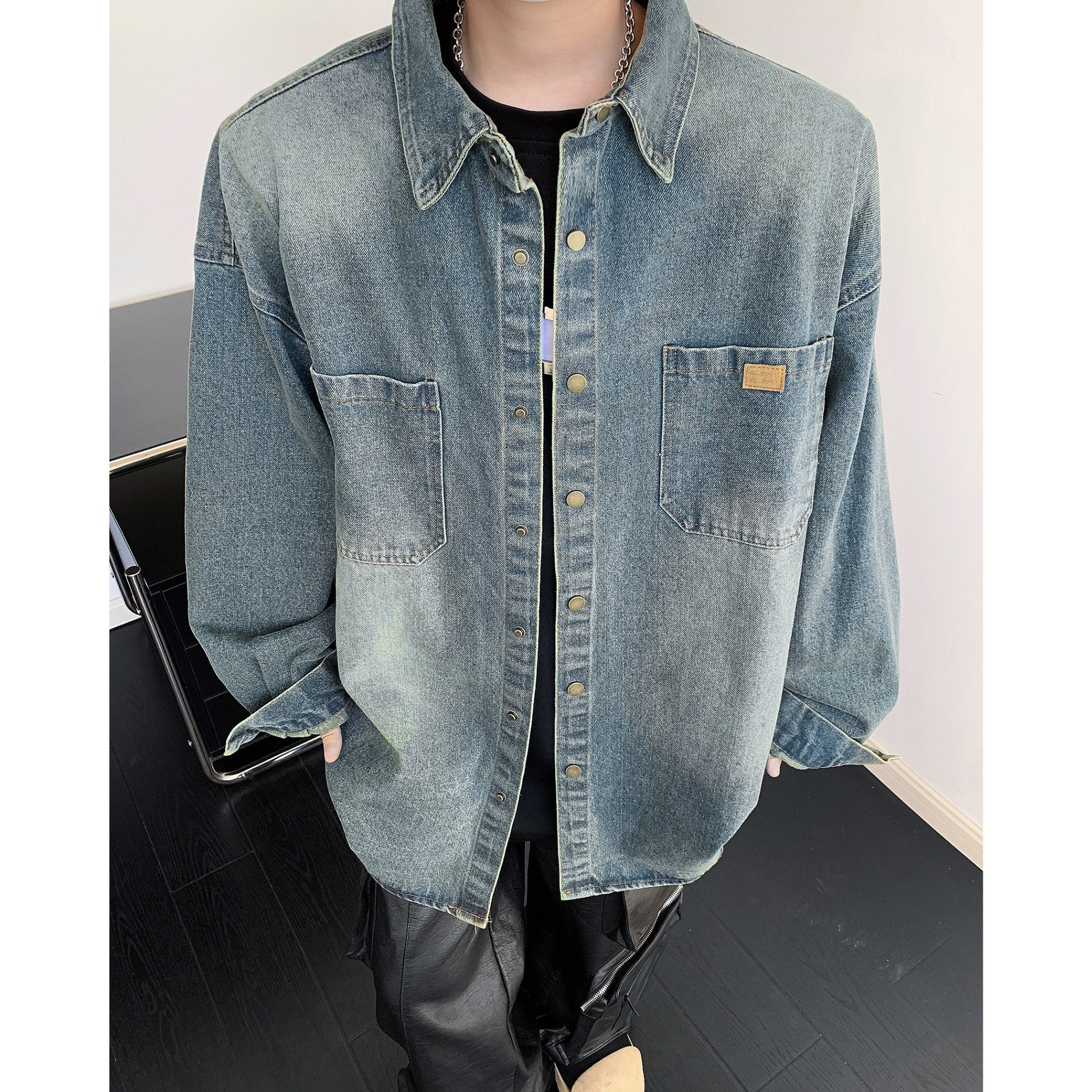 Camisa de mezclilla estilo americano, moderna, retro, teñida con cemento, para hombre, camisa informal holgada de manga larga para otoño, chaqueta tipo camisa para hombre.