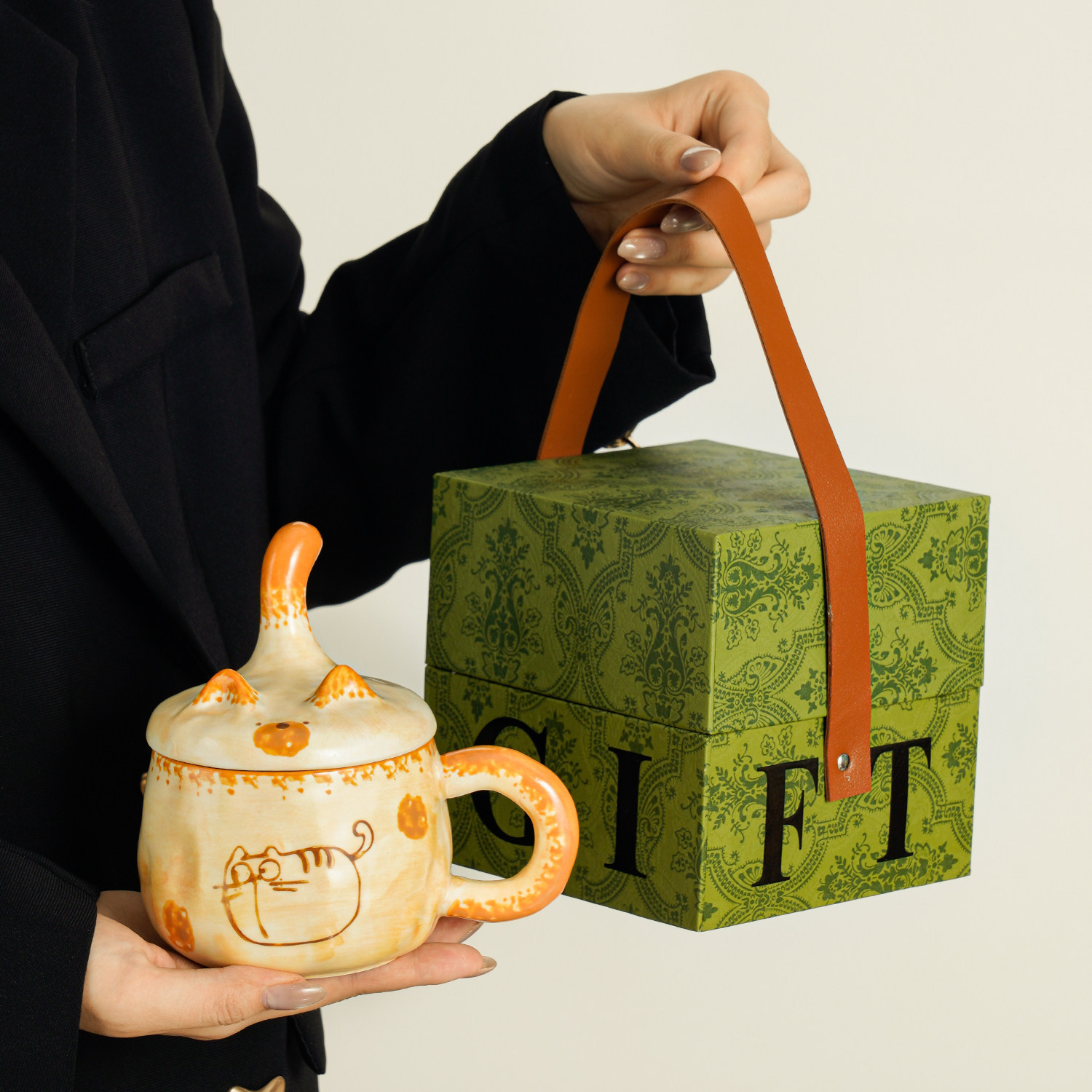 Taza de cerámica hecha a mano con tapa de diseño taza de café creativa para niños taza de agua casera regalo de cumpleaños