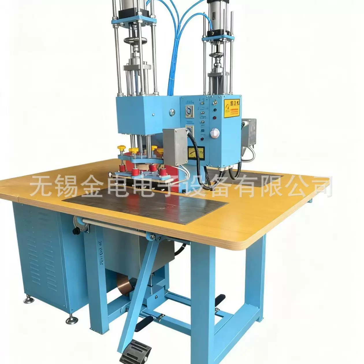 高频机  服装皮革压花机  雨披热合机-无锡金电