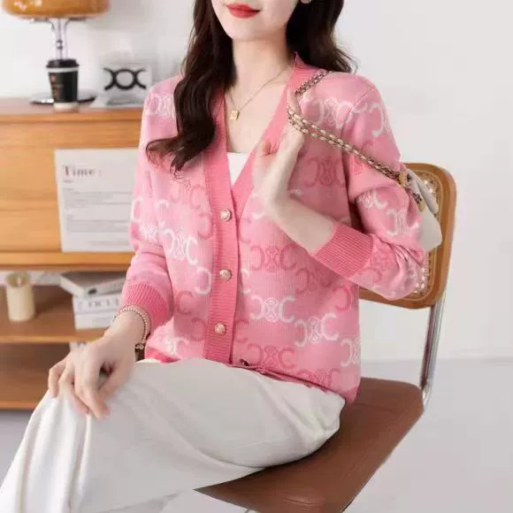 Французский буква c трикотажный свитер с воротником кардиган 2024 весна и осень новый свободный иностранный минус женское пальто