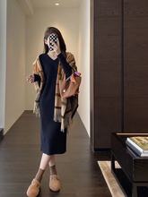 0911-61绵羊毛v领针织连衣裙