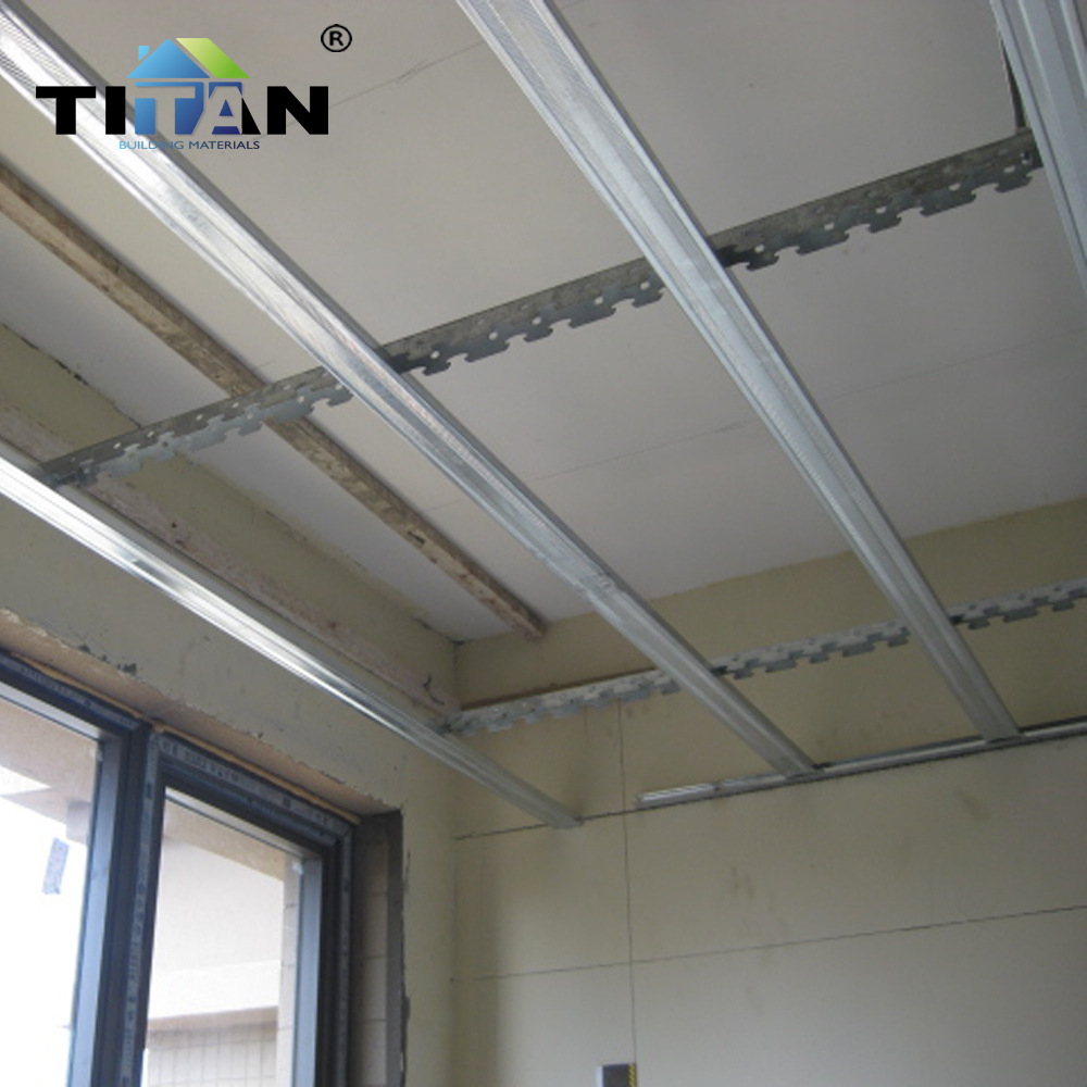 Los fabricantes suministran hebilla de quilla de tabique, techo de quilla de acero ligero, placa de yeso, hebilla de conexión de quilla en forma de U