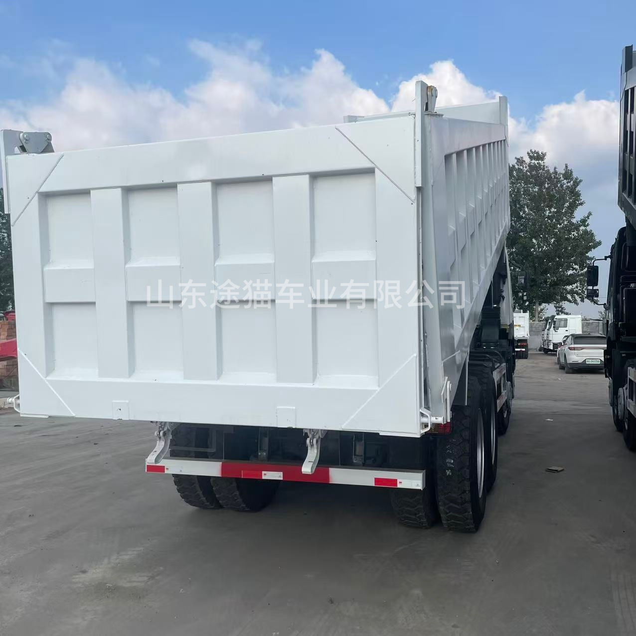 Howo Dump Truck Howo 8×4 Dump Truck Heavy-Duty Dump Truck 371 Horsepower Dumptruck