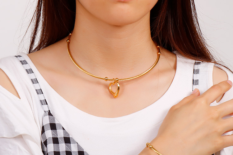 creative titanium steel heart wire open collar bracelet set wholesale Nihaojewelry