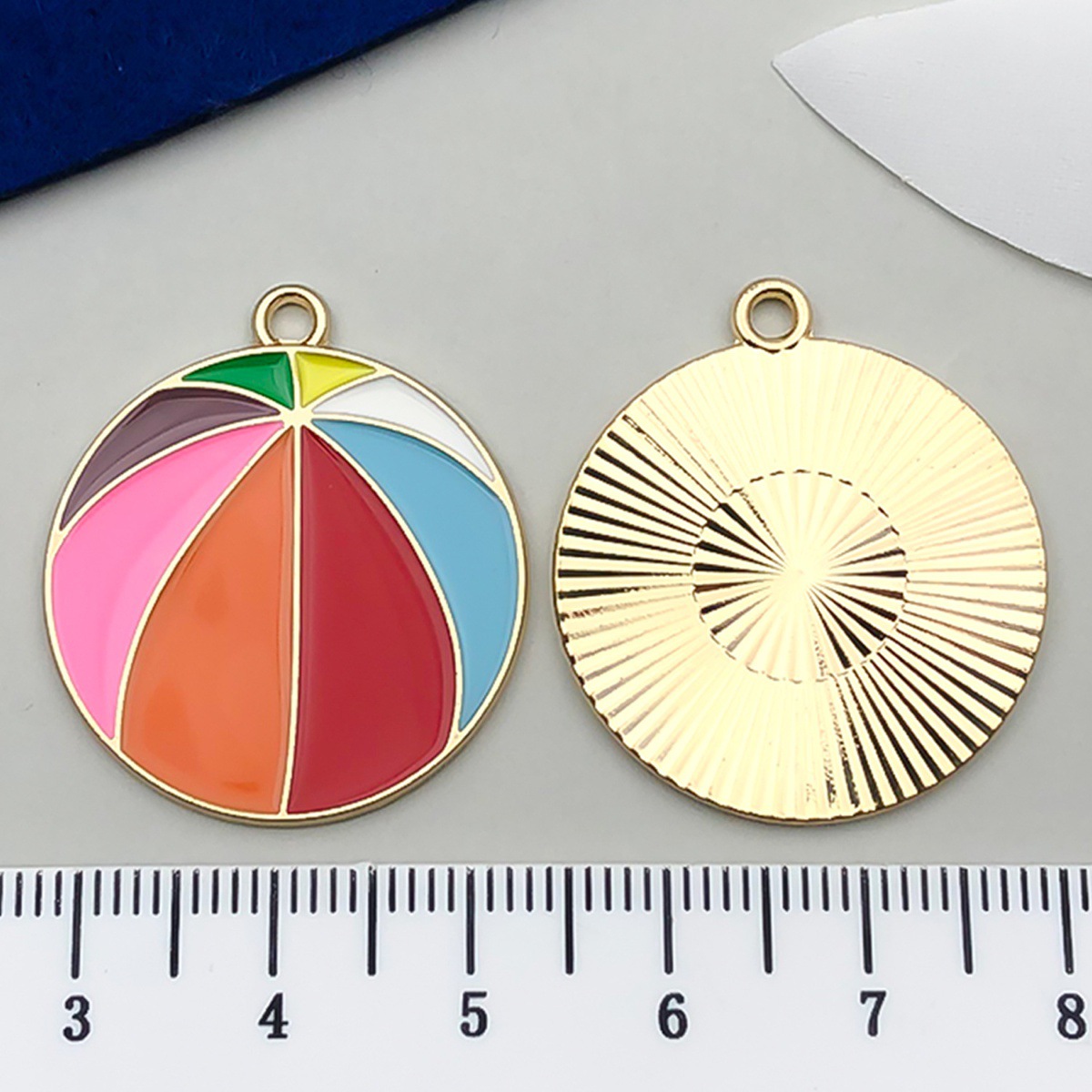 1 colored basketball 29x26mm-3.2g-19029