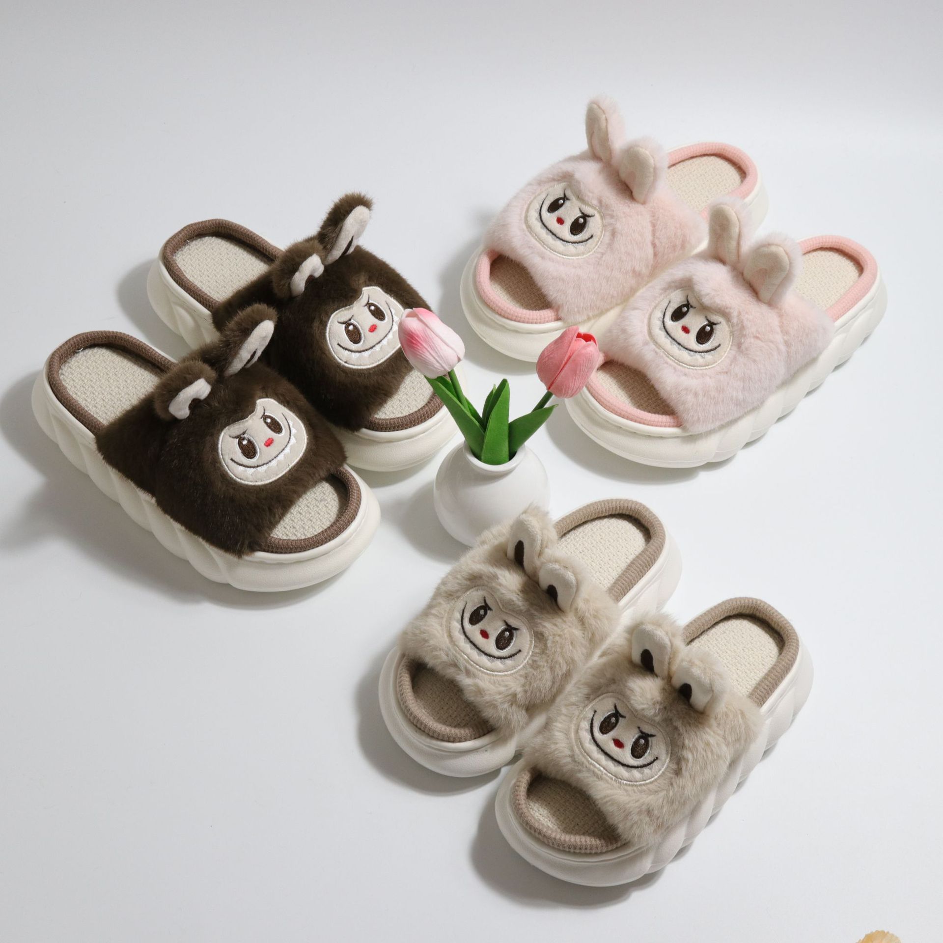 Labubu labubu nuevas zapatillas de lino de dibujos animados para mujer otoño e invierno