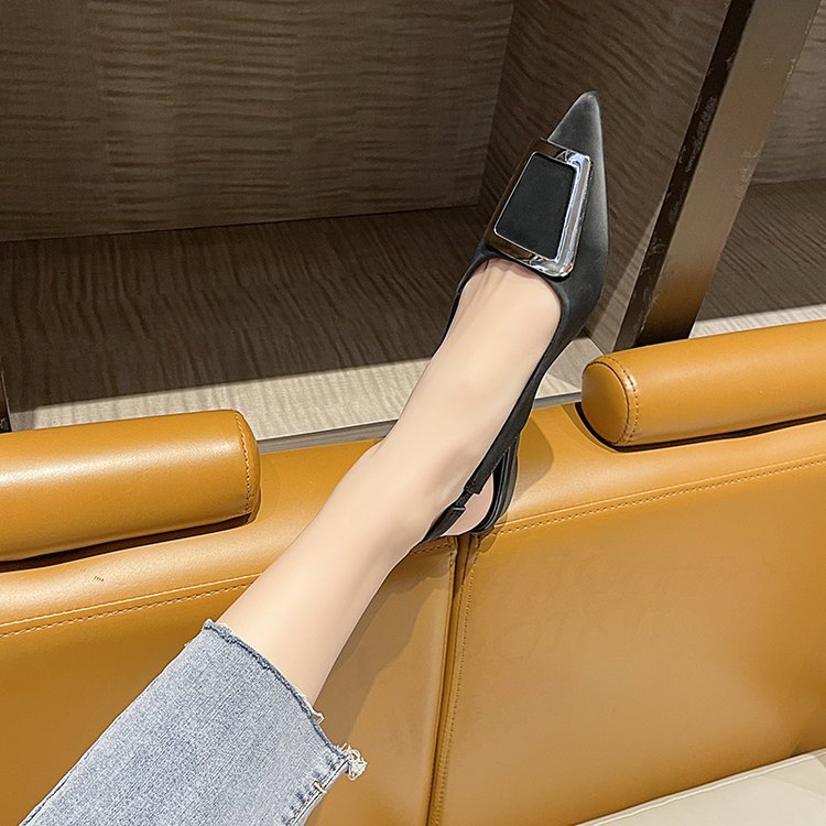 Fairy French style Baotou sandals for women 2024 new spring/summer square buckle pointed sandals, simple and elegant_voghion.com