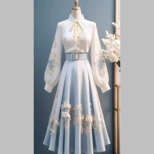 法式小香风白色衬衫设计感小众女古装秋装搭配一整套时尚