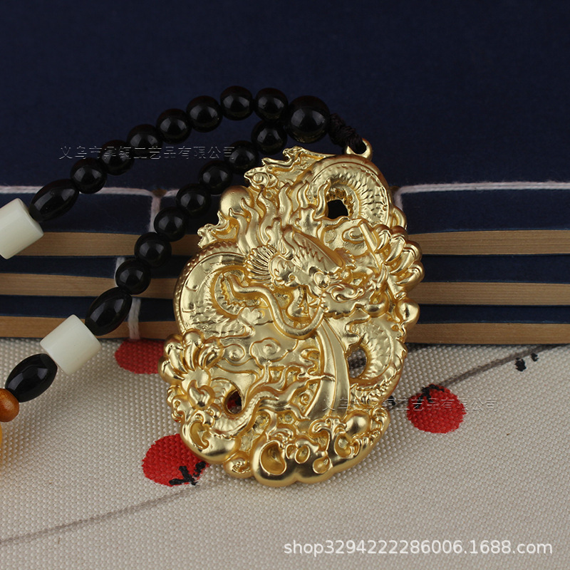 Brass copper Zodiac dragon pendant pendant keychain Copper Dragon brand Flying Dragon men's vintage tag distressed handle pieces