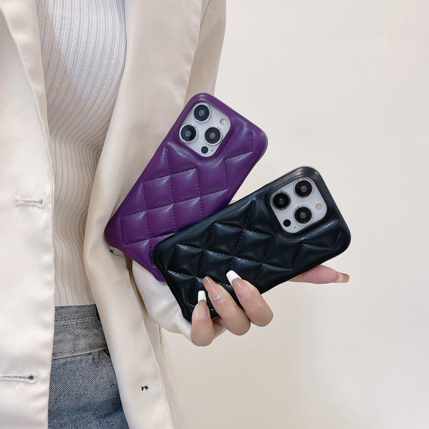 Designer Lambskin Phone Case For Iphone 15 Pro Max Cream Grid Set_voghion.com