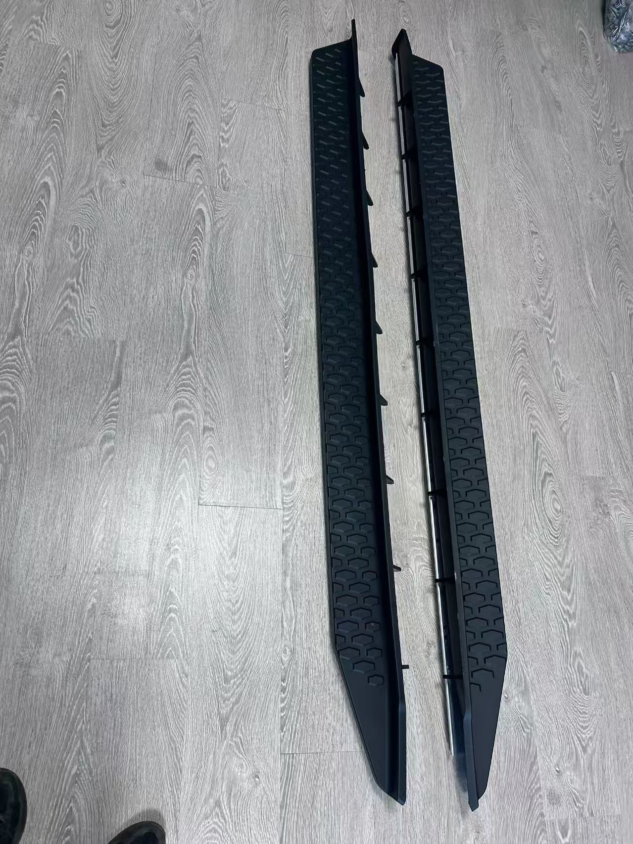 Suitable for 05-24 HILUX REVO side pedal VIGO modified accessories HILUX REVO foot pedal