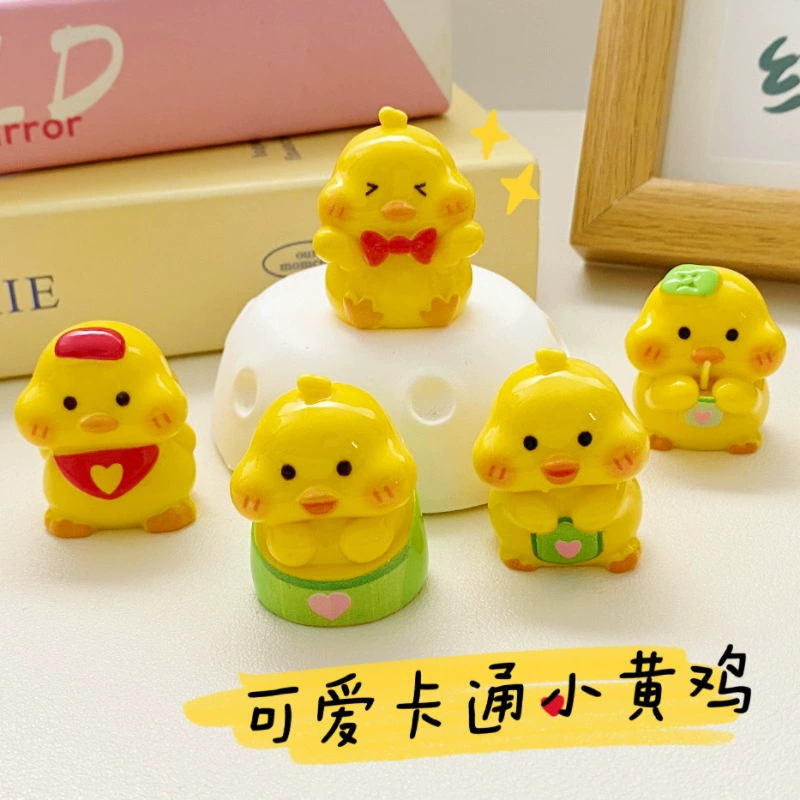 Мультяшная милая курица, вечерние креативные животные, цыпленок, смола, автомобильный настольный орнамент, ручная фигурка, слепая коробка, брелок, аксессуары