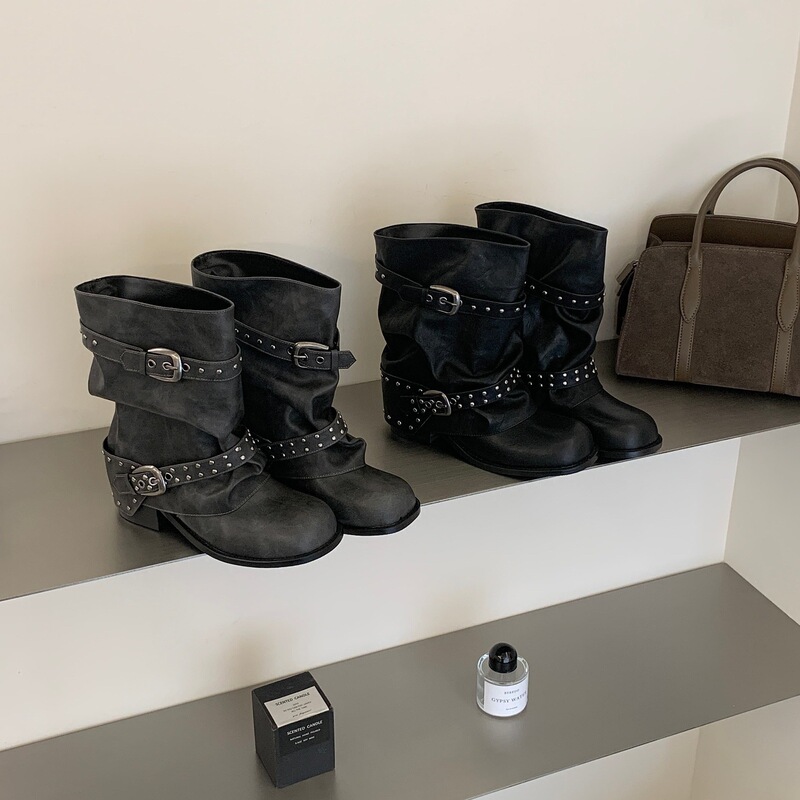 Chuyuji Korean-style rivet buckle motorcycle boots for women, winter mid-calf boots, slim-fit short boots, trouser-style boots