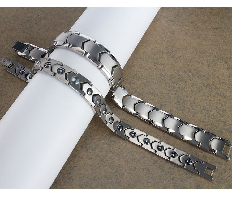 Daily Occasion Pure Titanium Material Simple Style Classic Style Round Pure Titanium Bracelets In Bulk