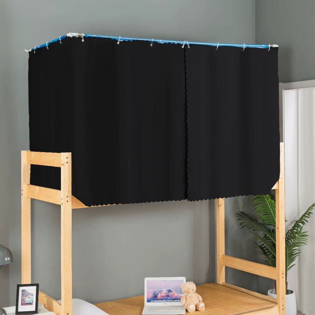 Студенческие общежития покрывают световые занавески под занавесками