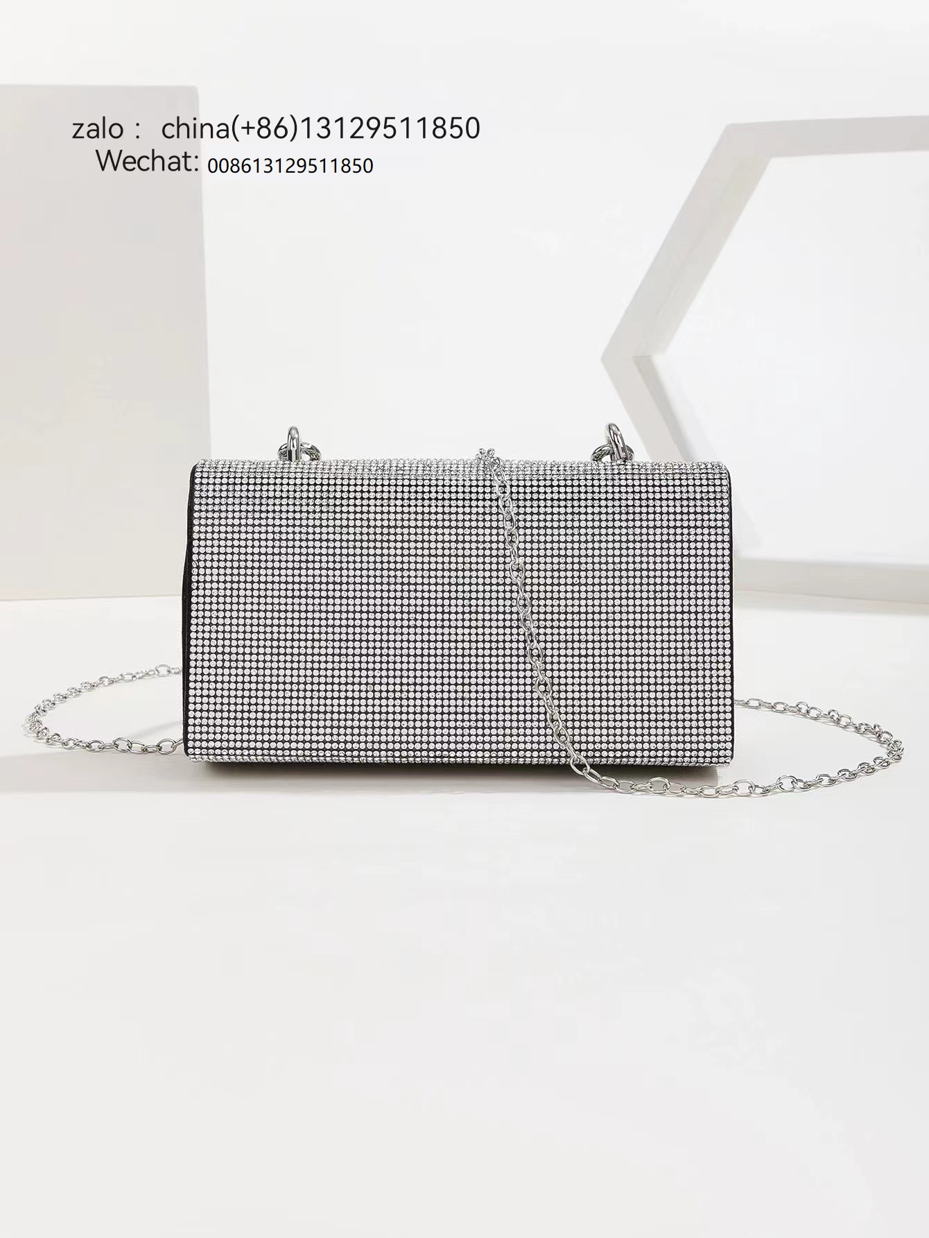 Neues Wasser-Silber-Promi-Abendkleid voller Diamanten, handgehaltene, schräge Straddle-Banketttasche_voghion.com