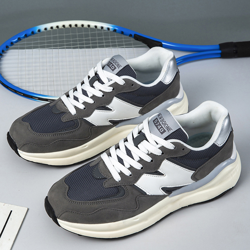 Zapatos de hombre 5740 zapatos retrógrados de moda transpirables ligeros suela gruesa desgaste pareja corriendo zapatos clásicos en forma de N