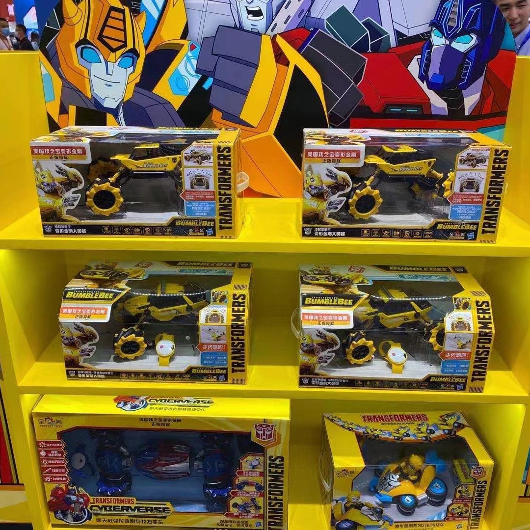 全美变形金刚遥控机器人玩具手势感应充电大黄蜂擎天柱男孩礼物