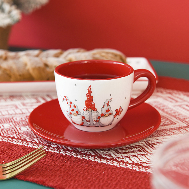 Tazas y platos de cerámica nórdica de Santa Claus Tazas y platos de café de estilo occidental Tazas de té de la tarde de alto valor Tazas en relieve platillos