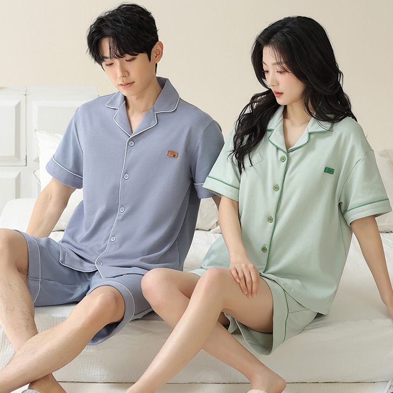 Pajamas de pareja simple mujeres verano 2024 nuevo delgado pantalones cortos de mangas cortas con solapa de algodón para hombres set de ropa de hogar