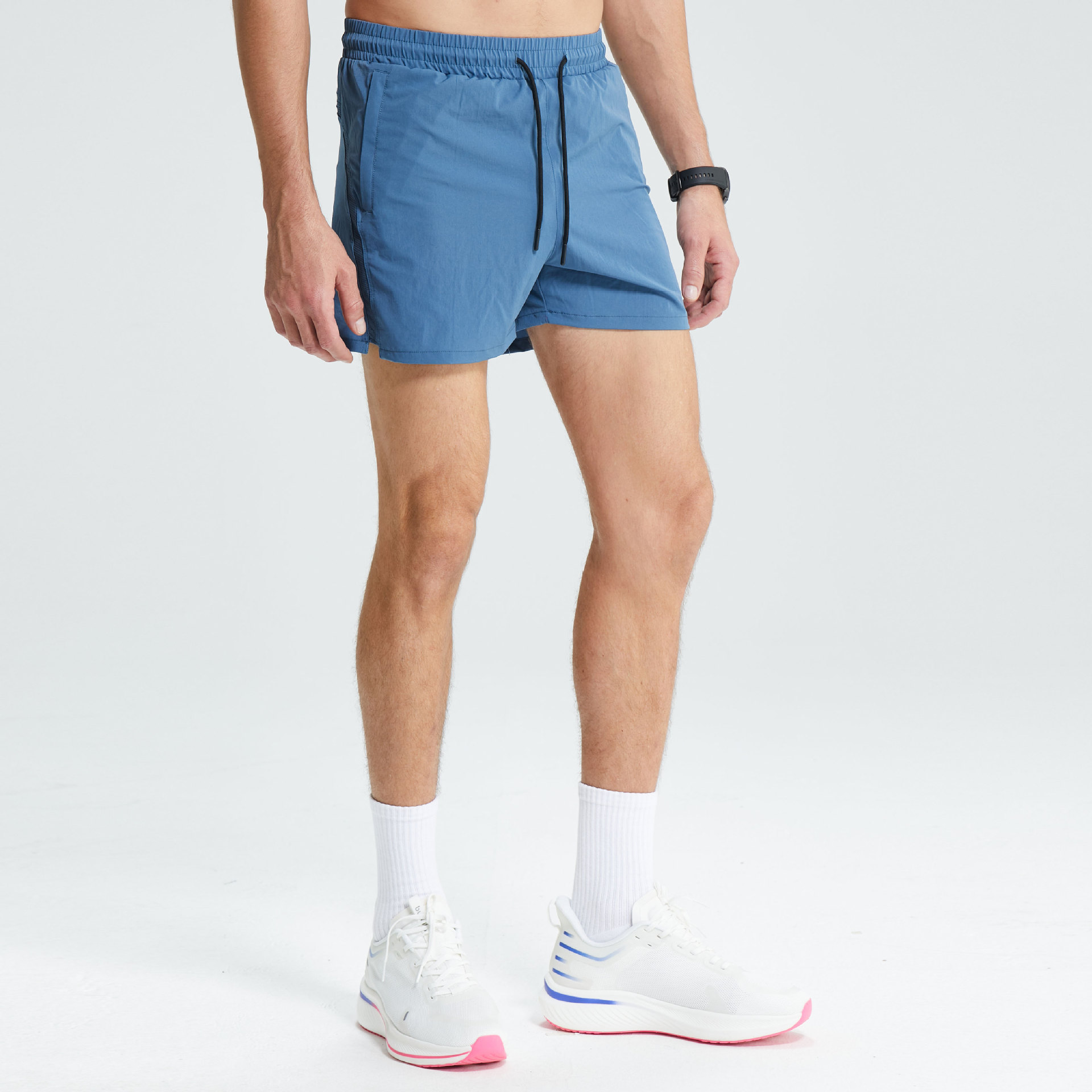 Pantalones cortos para correr de secado rápido de color sólido, pantalones cortos deportivos de maratón de entrenamiento, pantalones de baloncesto de tres puntos casuales de fitness delgados y transpirables para hombres