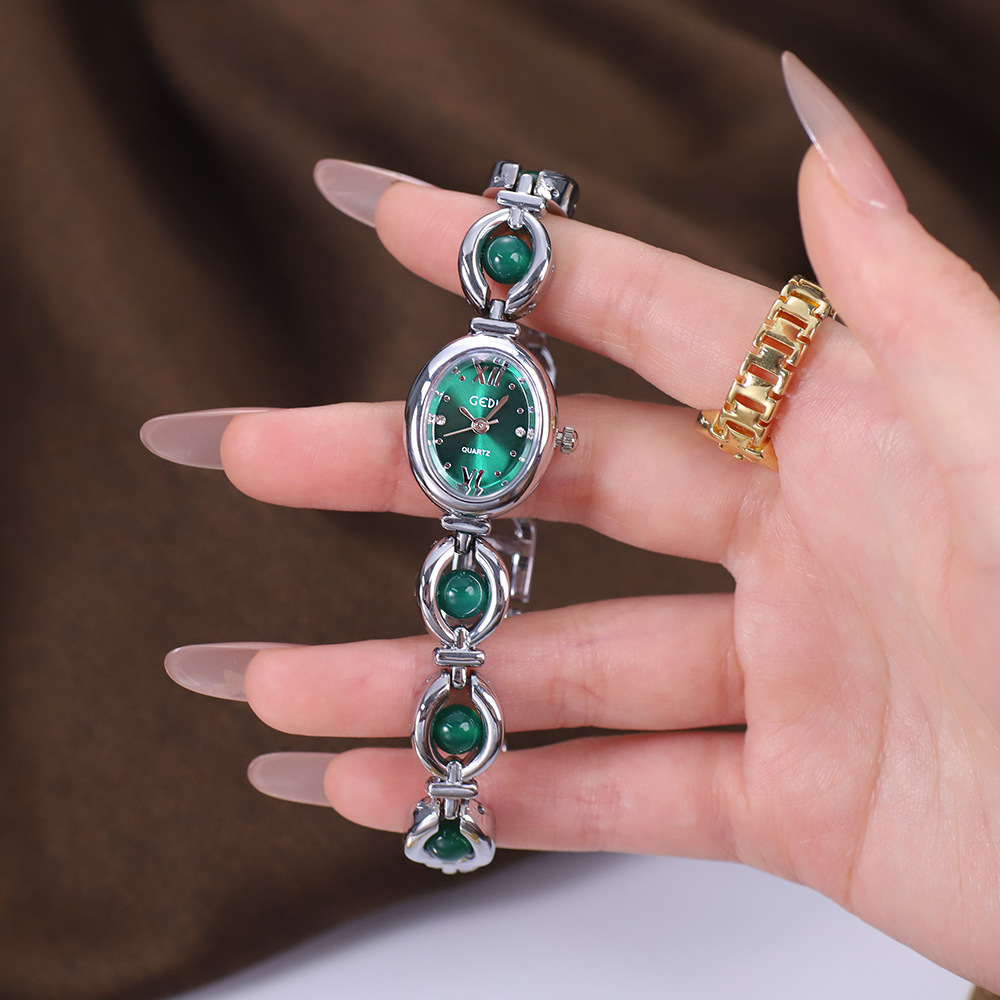 歌迪国风祖母绿高颜值手链表小众高级感轻奢贝珠精致女士石英手表