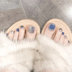 Simple and Elegant Blue Sparkling Pearl Toe Nail Art Stickers Removable Autumn Wearing Nail Stickers Bulk