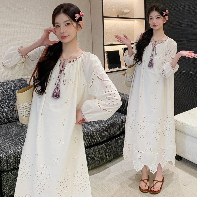In-Stock Maternity Dress Spring and Summer New Vintage Style Cotton Embroidered Hollow-Out Bohemian Style Long Maternity Dress