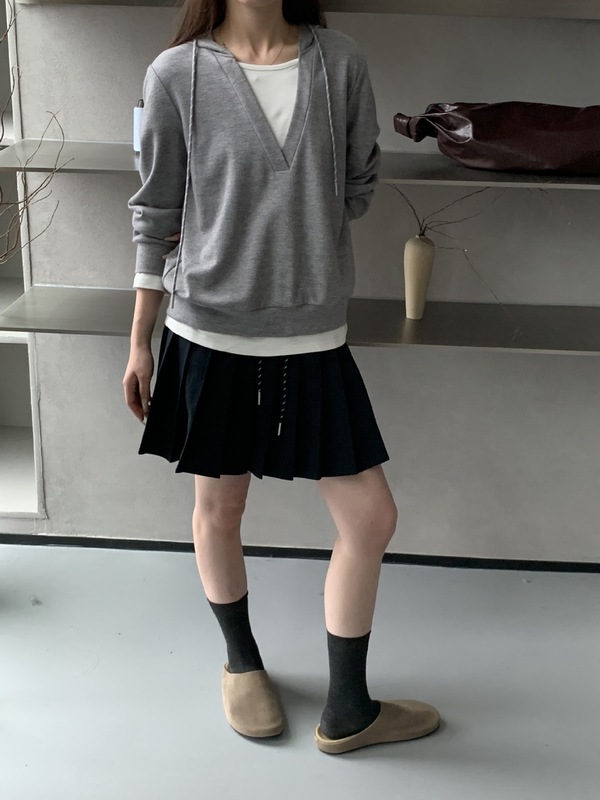 【初简】假两件连帽卫衣女2025秋季新款慵懒休闲撞色长袖上衣3099|undefined