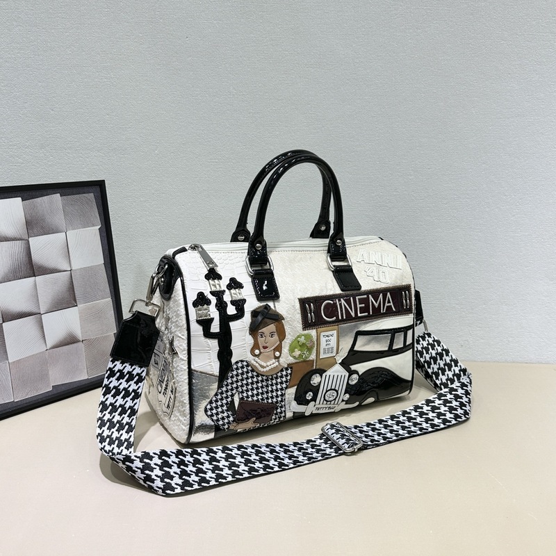 女性のためのハイエンドハンドバッグ 2025 新しい刺繍ショルダーバッグ大容量短距離荷物バッグ男性と女性のスポーツバッグ|undefined