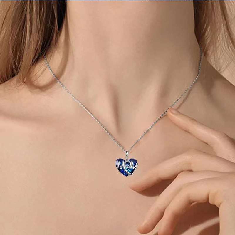 Wholesale Jewelry Simple Style Classic Style Heart Shape Alloy Organic Glass Zircon Inlay Pendant Necklace display picture 5