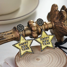 耳钉;耳坠;耳环