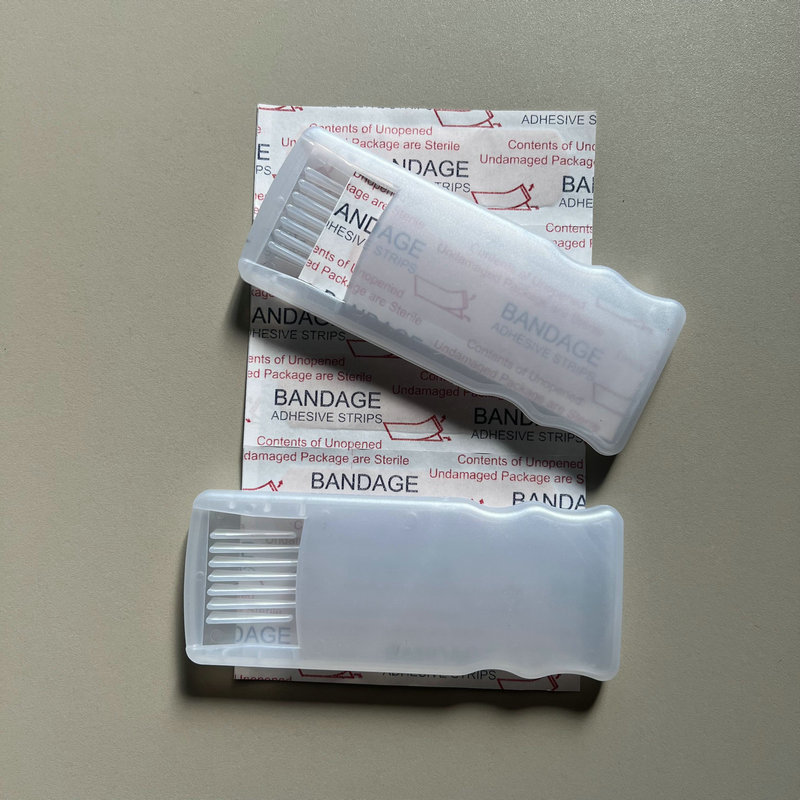 热销便捷式抽取创口贴盒 抽取式创可贴盒 波浪形创口贴盒 绑带盒