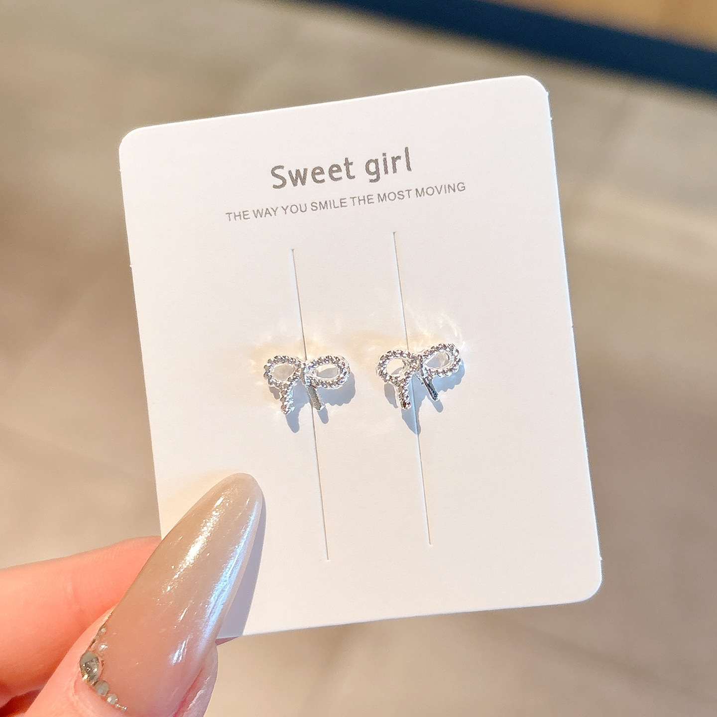 Pendientes de aleación moda coreana, estilo lujo ligero, ideales para puestos callejeros, mercado nocturno y ventas en vivo, al por mayor