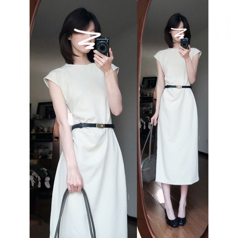 French-Style Elegant White Round-Neck Sleeveless Wide-Shoulder Dress for Women, 2026 Summer Mid-Length Cinched Waist One-Piece Long Dress French-Style Elegant White Round-Neck Sleeveless Wide-Shoulder Dress for Women, 2026 Summer Mid-Length Cinched Waist One-Piece Long Dress