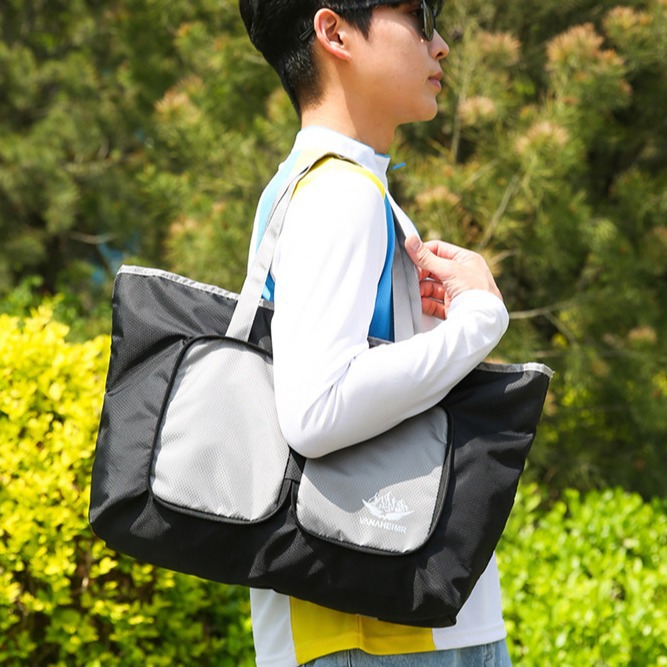 Trend foldable travel bag for men and women for leisure to go out