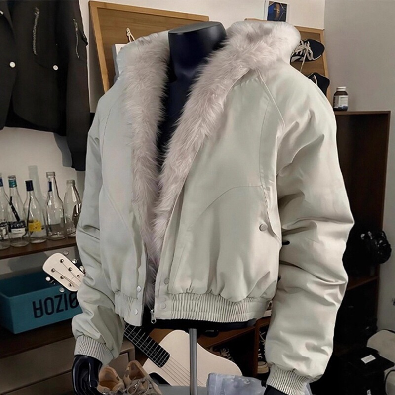 Men's winter thickened warm American-style short cotton jacket with fur collar and hood Men's winter thickened warm American-style short cotton jacket with fur collar and hood