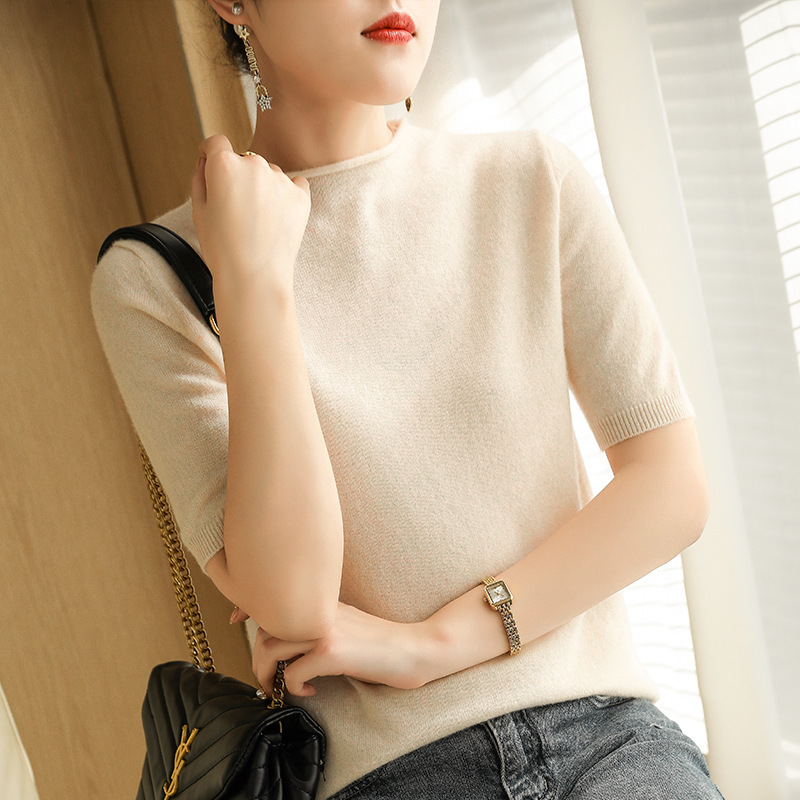 23 Spring Cashmere Short-sleeved Sweater Women's Half Wool Sleeve Roll-up Half-high Collar Loose Casual Thin Short Half-sleeved Shirt 23 Spring Cashmere Short-sleeved Sweater Women's Half Wool Sleeve Roll-up Half-high Collar Loose Casual Thin Short Half-sleeved Shirt