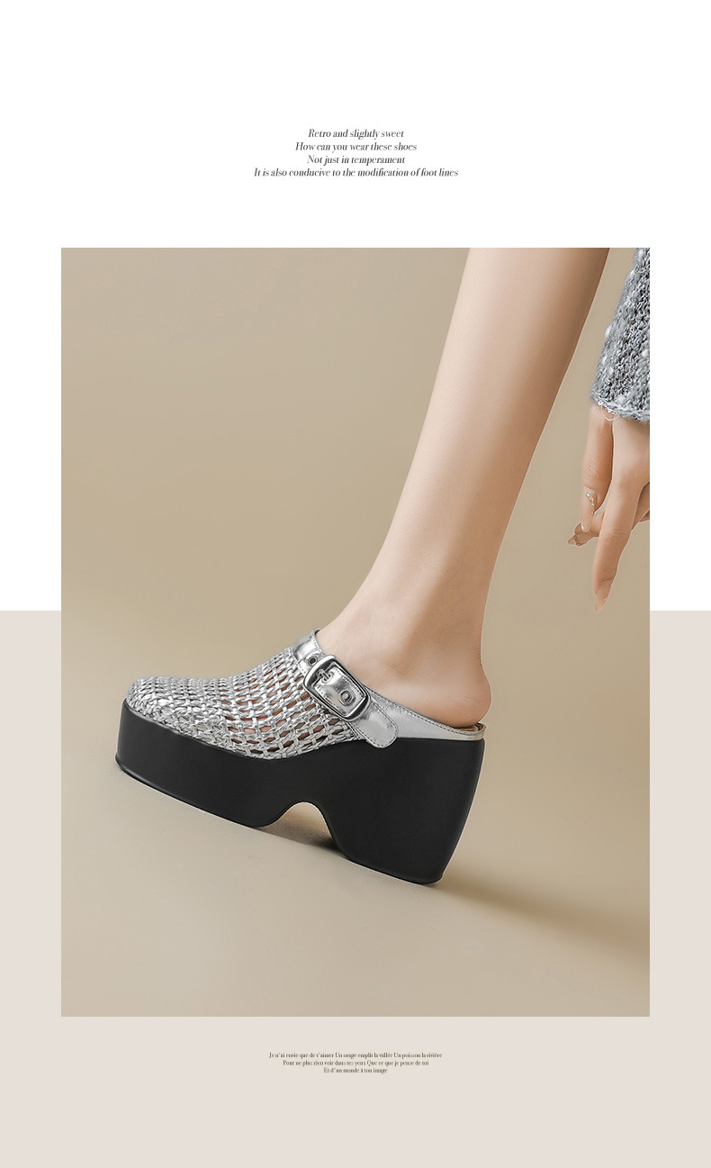 Dép sandal nữ đế xuồng cao gót 11 cm, kiểu mule khoét lỗ, gót wedge La Mã — đen, bạc chi tiết 6